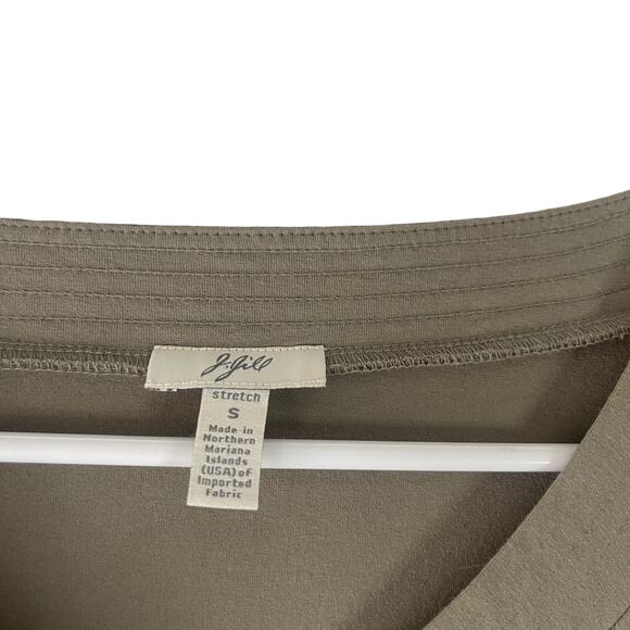 J.‎ Jill Women's Size Small Sage Green Asymmetrical Button Rayon Top - Picture 4 of 9